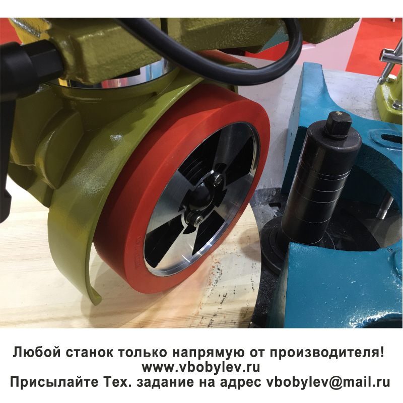 HX048 подающее устройство для фуговальных станков. Любой станок только напрямую от производителя! www.vbobylev-2.ru Присылайте Тех. задание на адрес: vbobylev@mail.ru