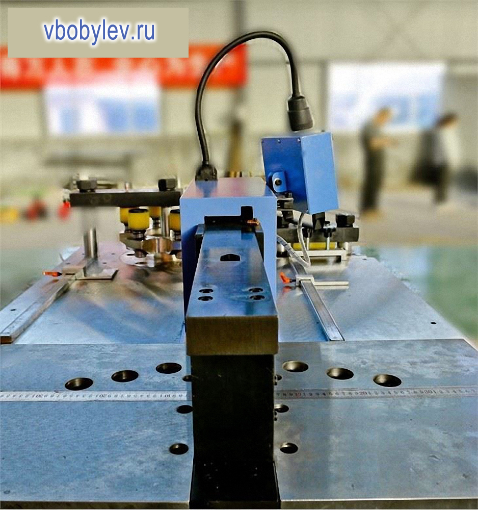 DSMX-303ESK-B многофункциональный станок для обработки шин с ПЛК